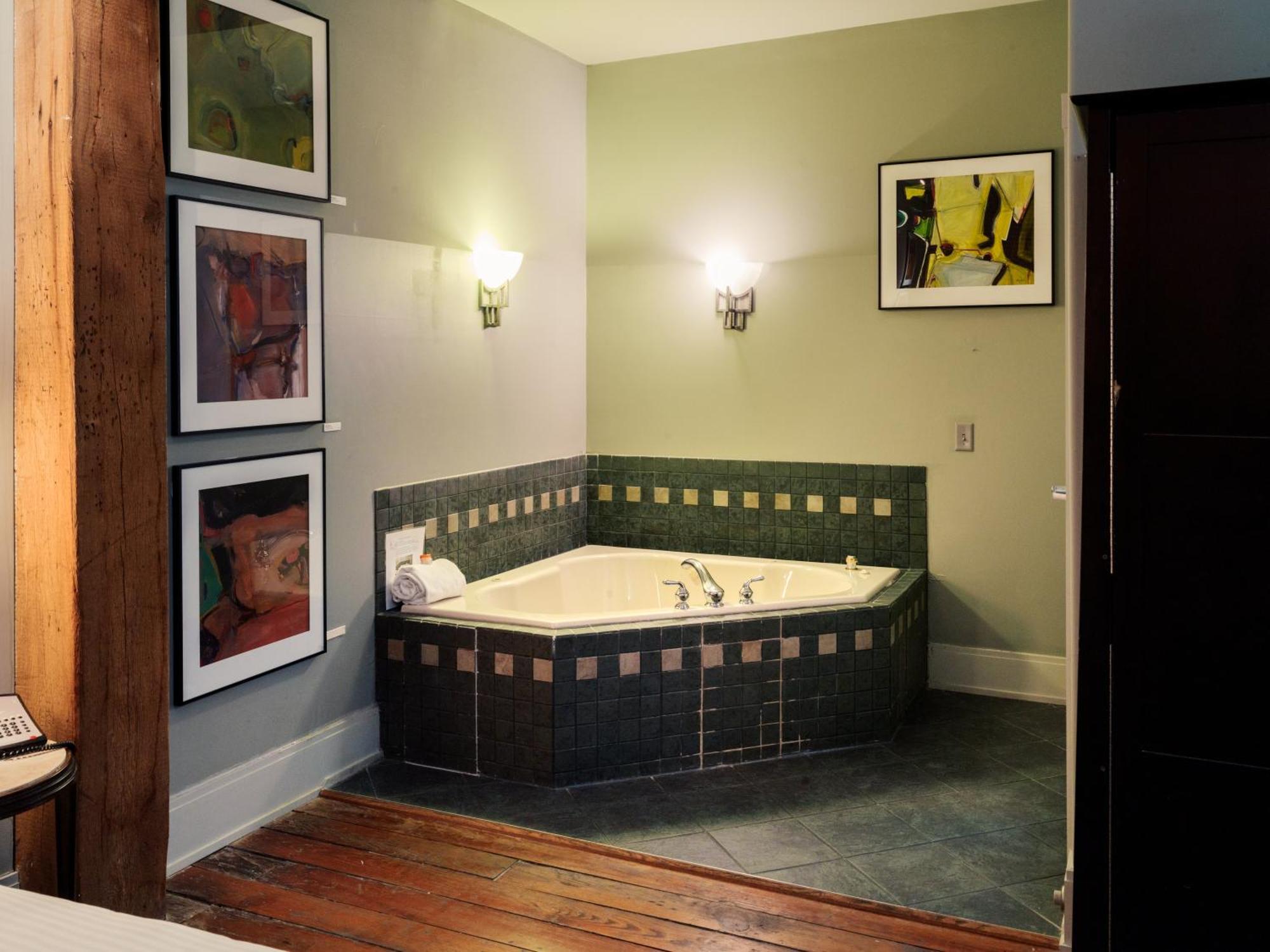 Lancaster Arts Hotel Ngoại thất bức ảnh