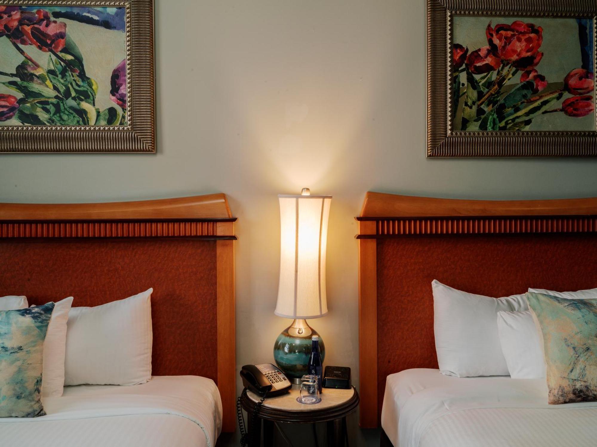 Lancaster Arts Hotel Ngoại thất bức ảnh